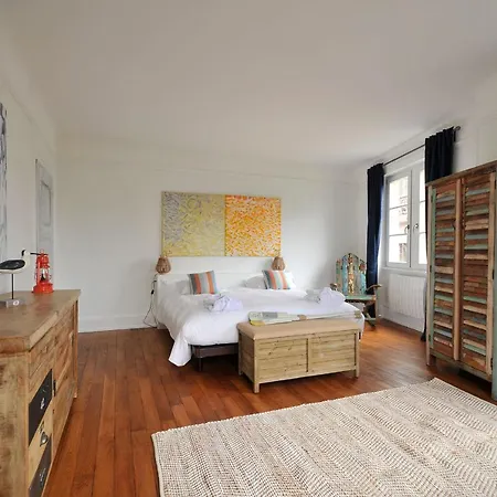 Apartment Au Grenier A Sel